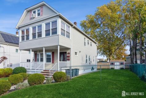 24 Hayward Avenue Carteret NJ 07008