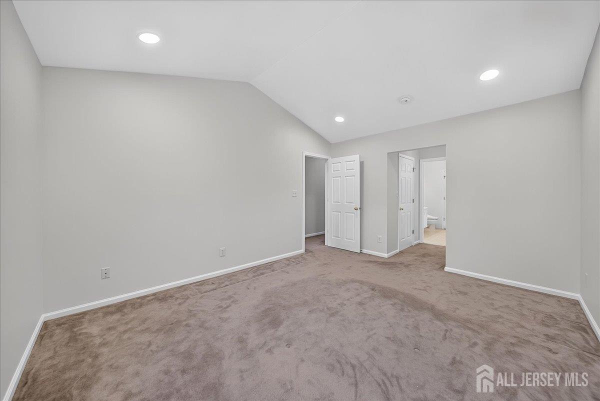 58 Windsong Circle East Brunswick NJ 08816