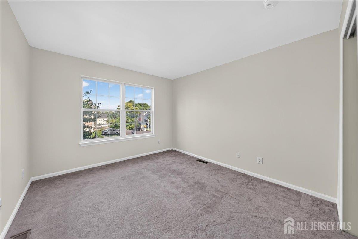 58 Windsong Circle East Brunswick NJ 08816