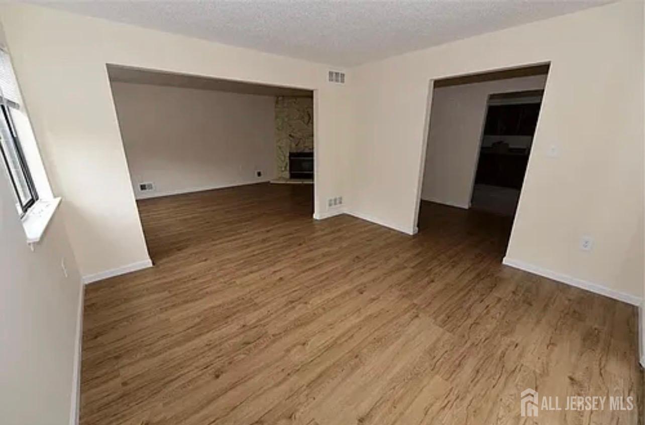 1502 Edison Glen Terrace Edison NJ 08837
