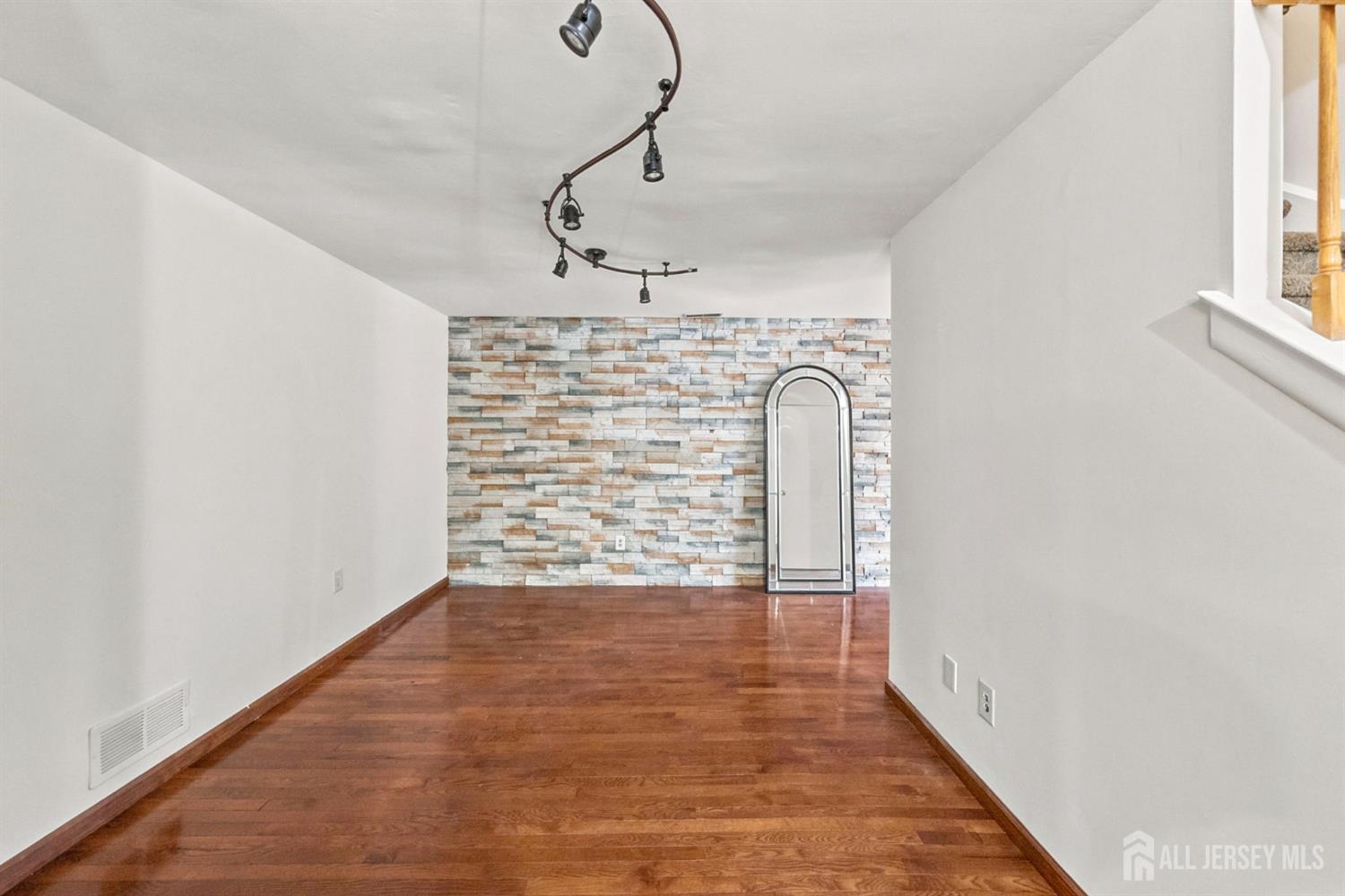 89 Tennyson Drive Plainsboro NJ 08536