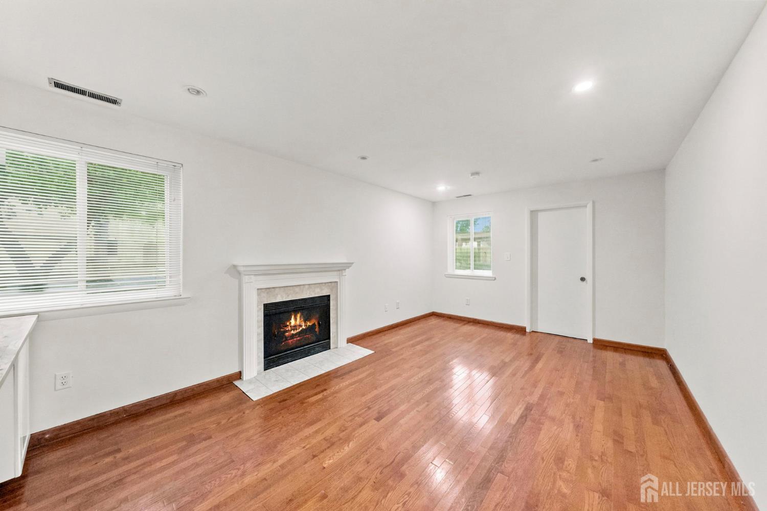 89 Tennyson Drive Plainsboro NJ 08536