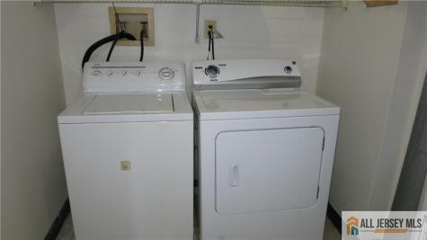 363 Lancaster Court Piscataway NJ 08854