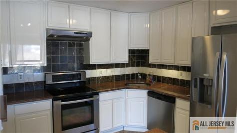 363 Lancaster Court Piscataway NJ 08854