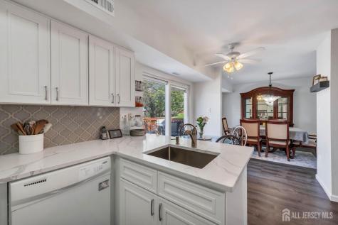 216 Coldspring Court Franklin NJ 08873