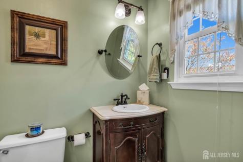 216 Coldspring Court Franklin NJ 08873