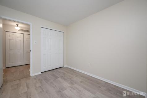 17 Chelmsford Court Evesham NJ 08053