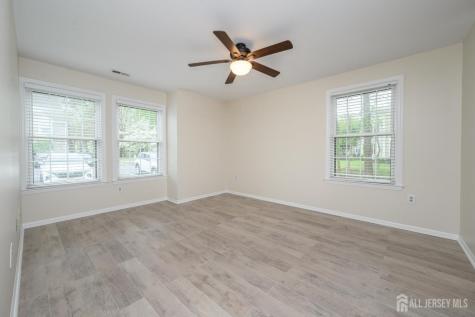 17 Chelmsford Court Evesham NJ 08053