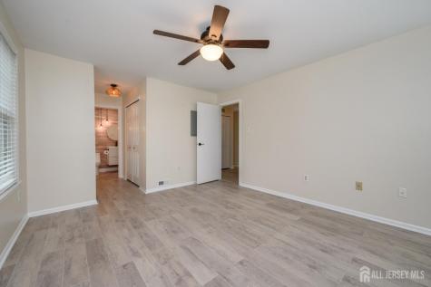 17 Chelmsford Court Evesham NJ 08053