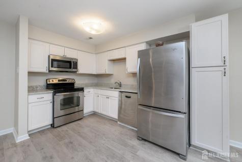 17 Chelmsford Court Evesham NJ 08053