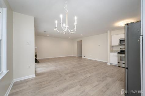 17 Chelmsford Court Evesham NJ 08053