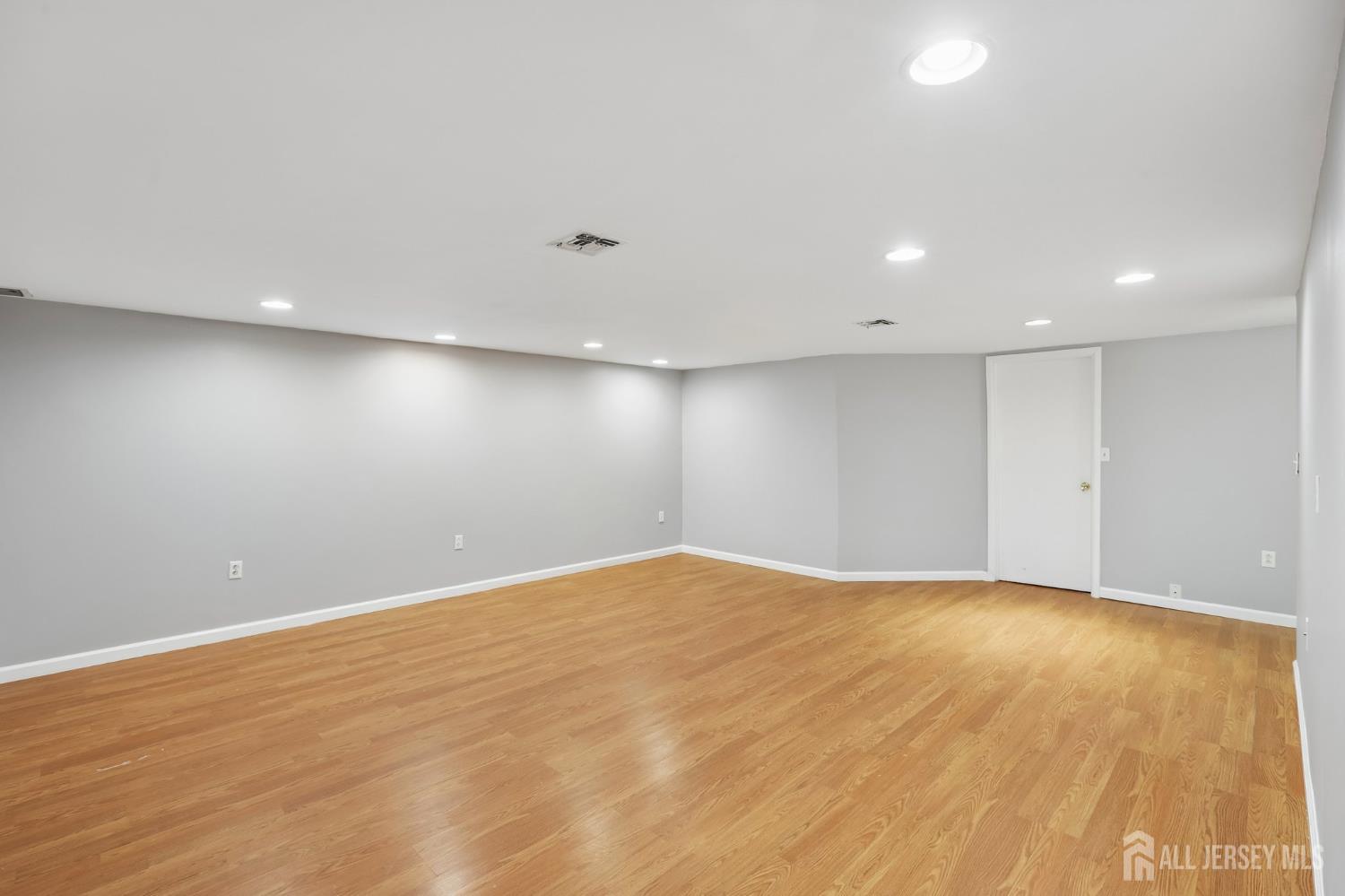 1507 Wagon Wheel Court Freehold Twp NJ 07728