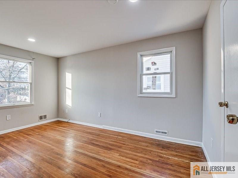 11 Hyde Avenue Iselin NJ 08830