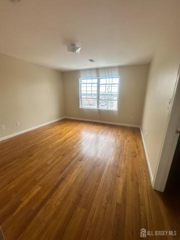 663 S Park Street S Elizabeth NJ 07206