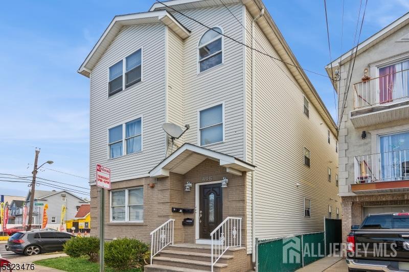 495 Catherine Street Elizabeth NJ 07201