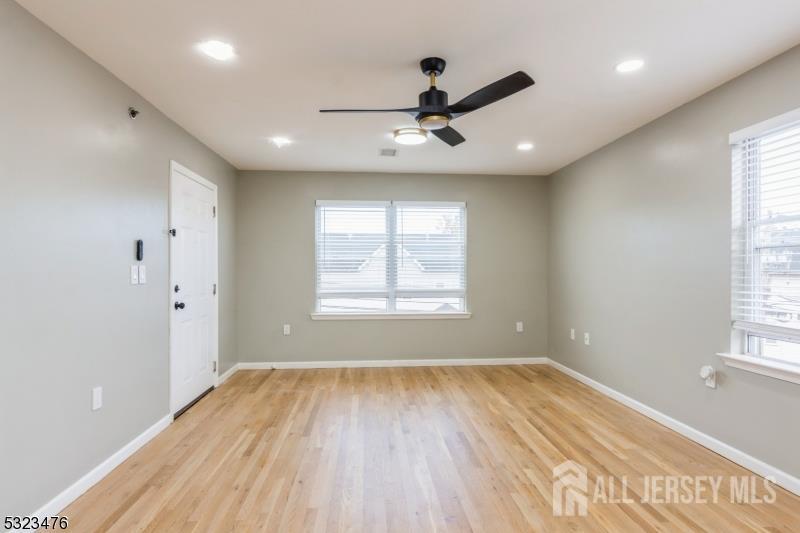 495 Catherine Street Elizabeth NJ 07201