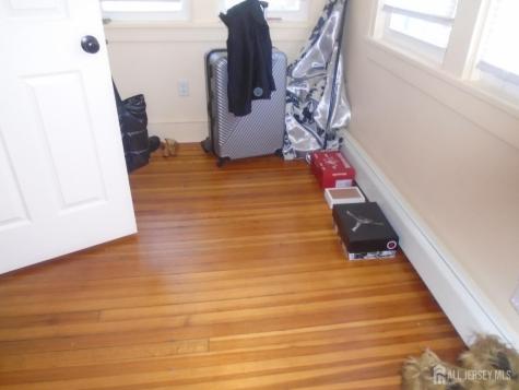 206 Washington Avenue Carteret NJ 07008