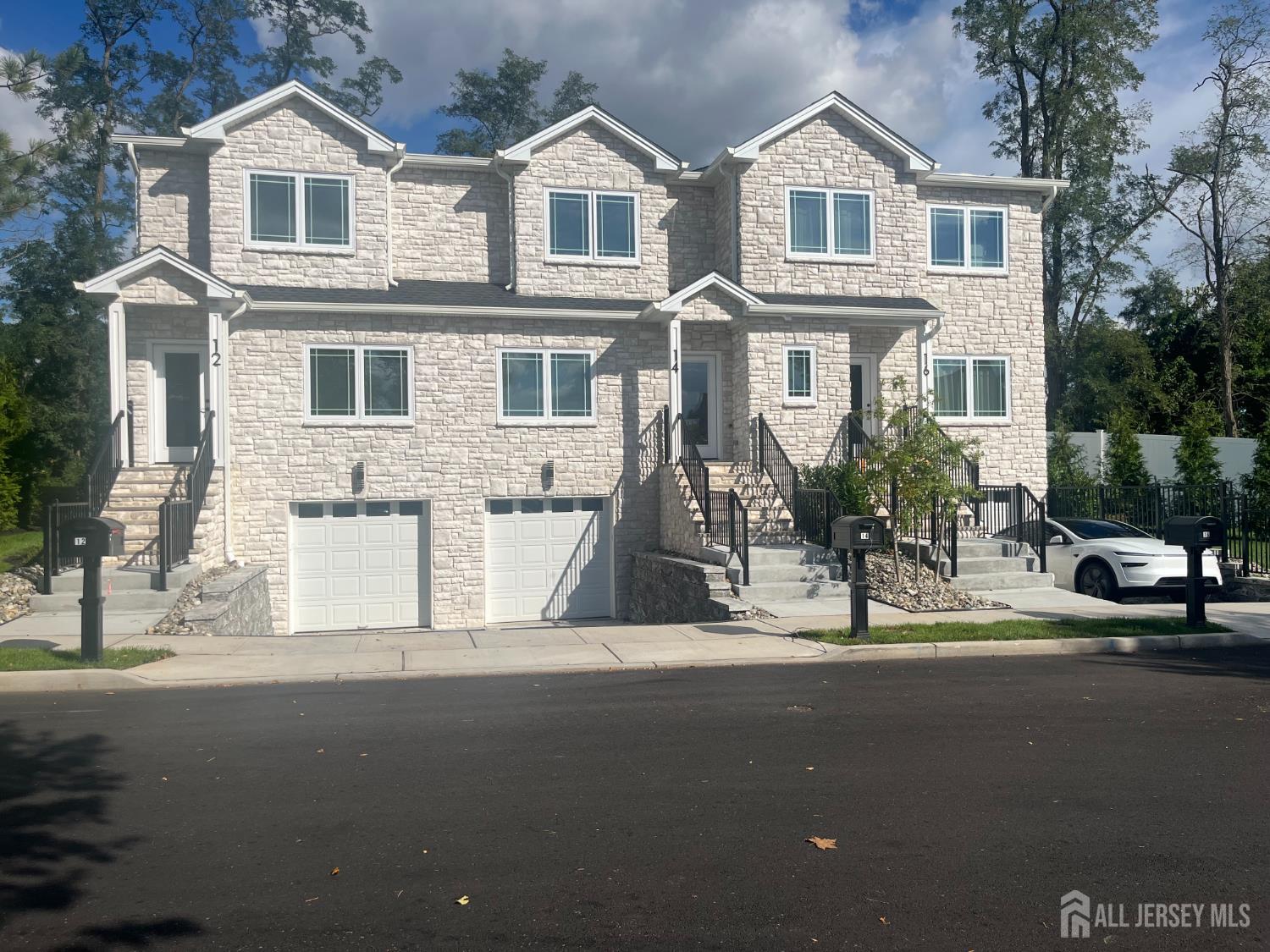 12 Moyse Place Edison NJ 08820