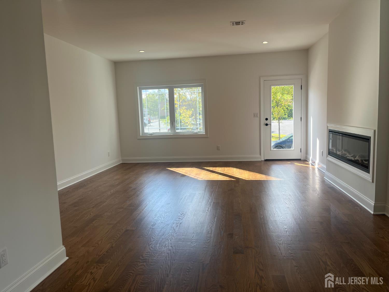 12 Moyse Place Edison NJ 08820