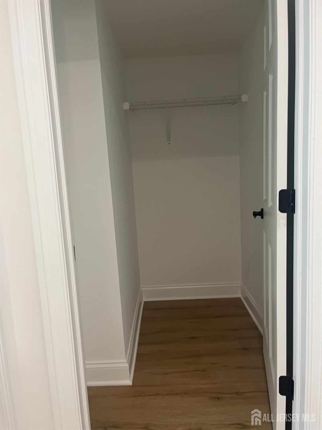 12 Moyse Place Edison NJ 08820