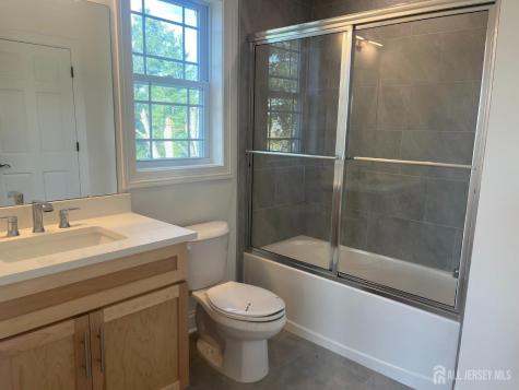 12 Moyse Place Edison NJ 08820