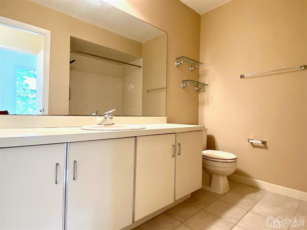 104 Nathan Drive North Brunswick NJ 08902
