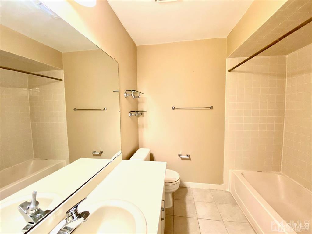 104 Nathan Drive North Brunswick NJ 08902