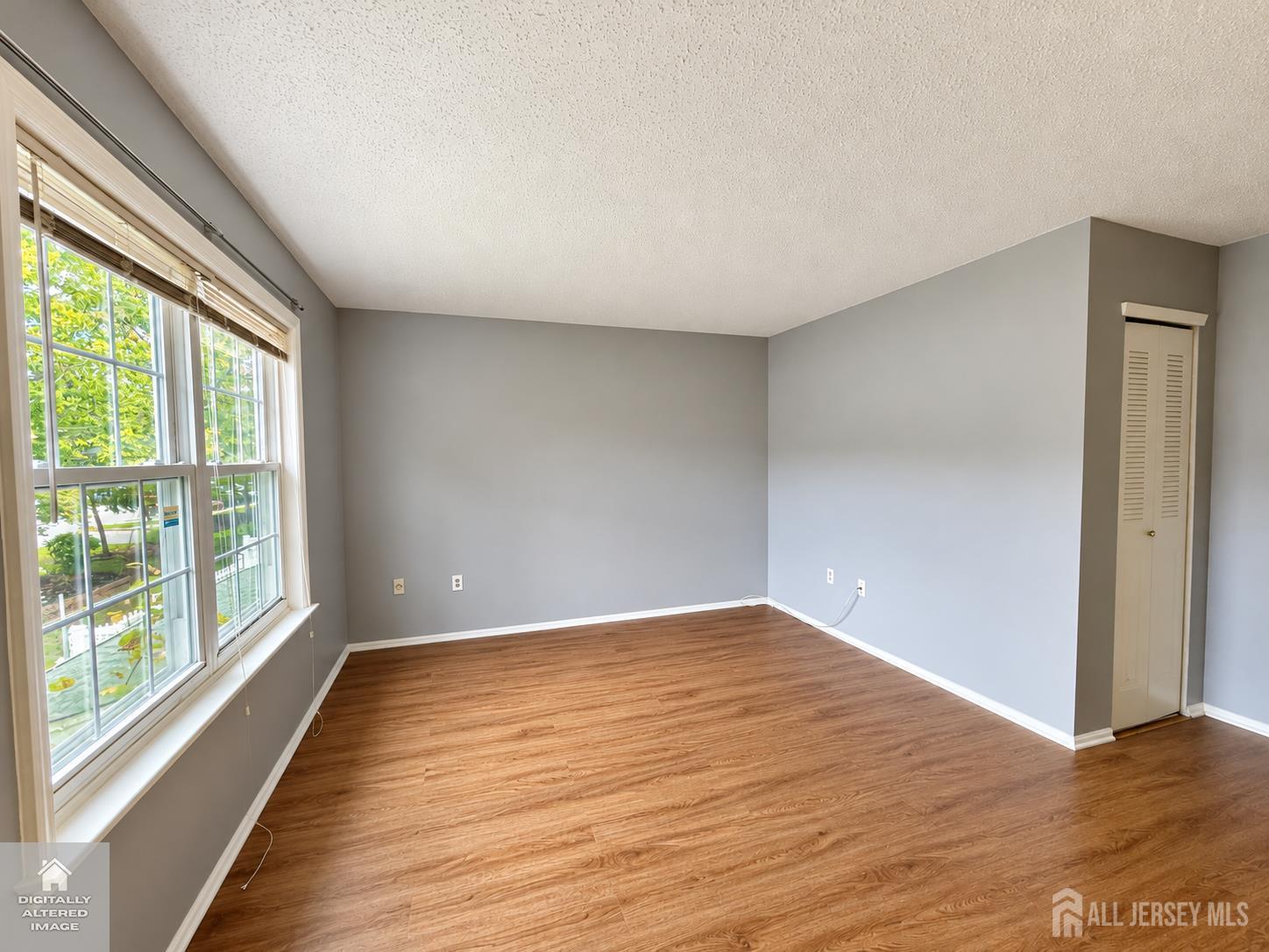 29 Albury Way North Brunswick NJ 08902