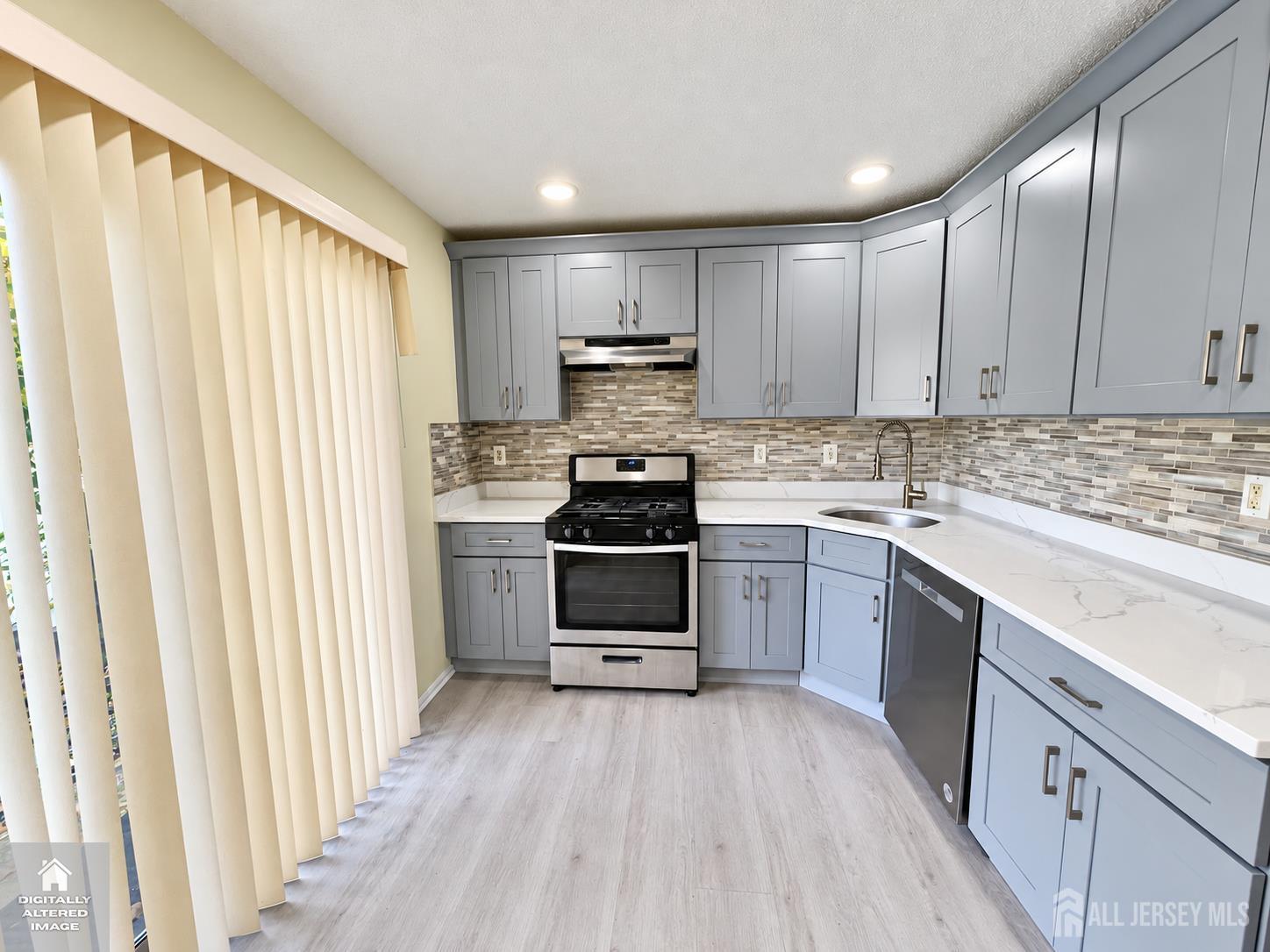 29 Albury Way North Brunswick NJ 08902
