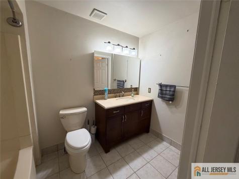 2509 Candlelight Court Helmetta NJ 08828