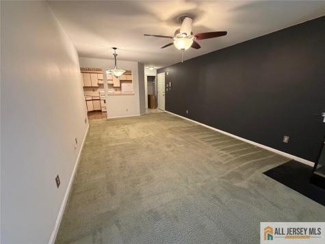 2509 Candlelight Court Helmetta NJ 08828