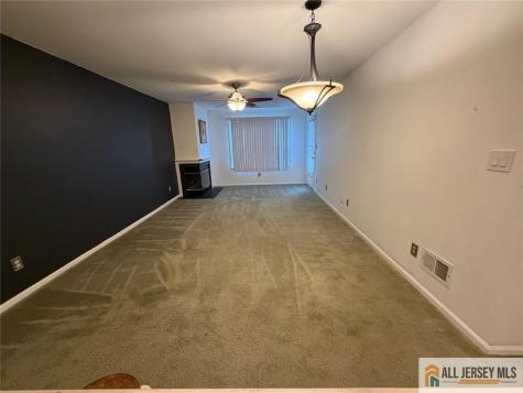 2509 Candlelight Court Helmetta NJ 08828