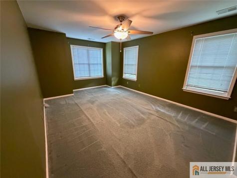 2509 Candlelight Court Helmetta NJ 08828
