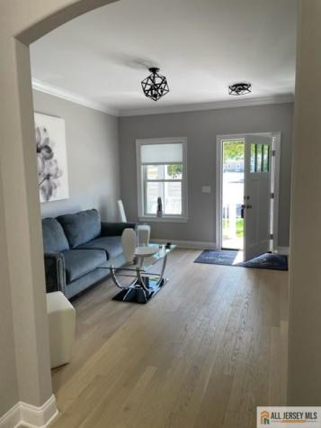 29 Halsey Street Metuchen NJ 08840