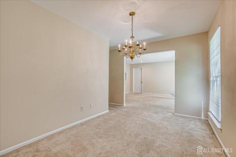 1801 Timber Oaks Road Edison NJ 08820