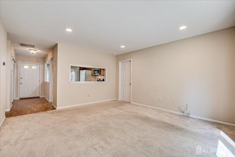 1801 Timber Oaks Road Edison NJ 08820