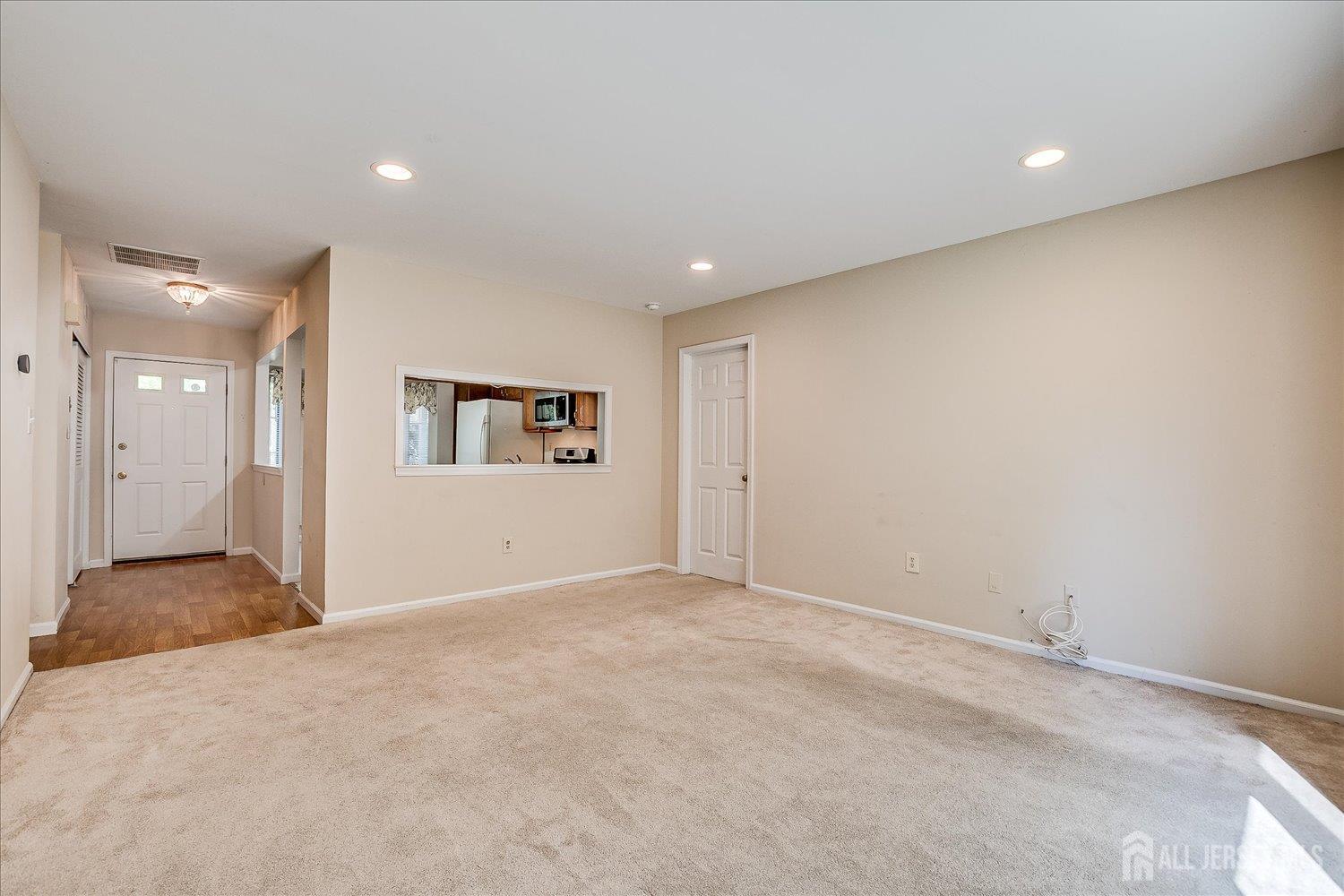 1801 Timber Oaks Road Edison NJ 08820