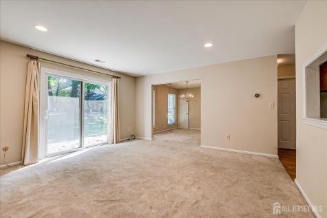 1801 Timber Oaks Road Edison NJ 08820