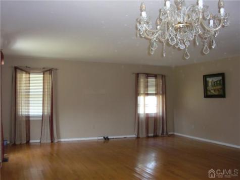 1 Tripplet Road Franklin NJ 08873