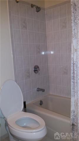 1 Tripplet Road Franklin NJ 08873