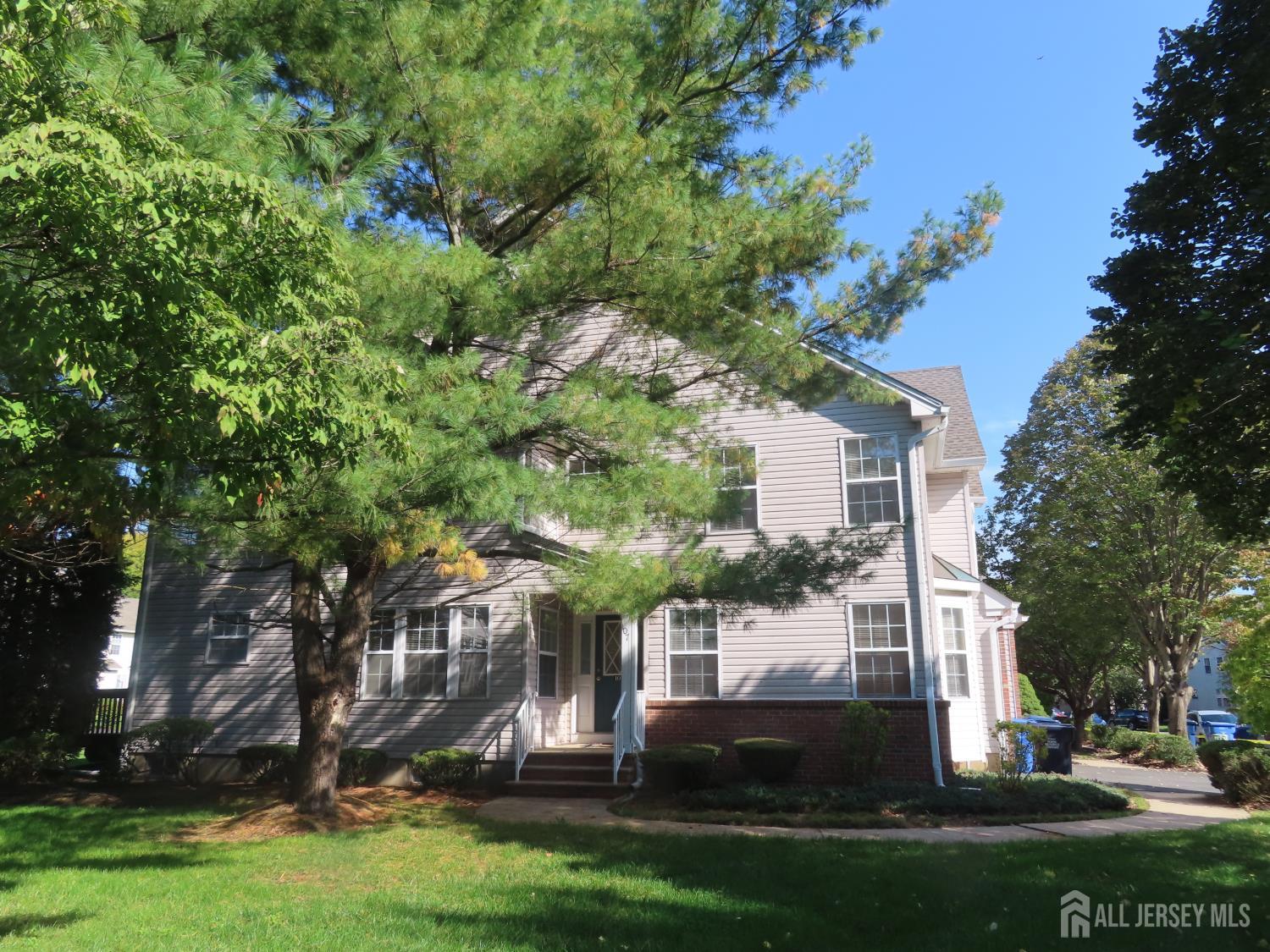 107 Amy Drive North Brunswick NJ 08902