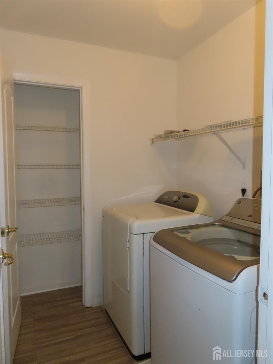 107 Amy Drive North Brunswick NJ 08902