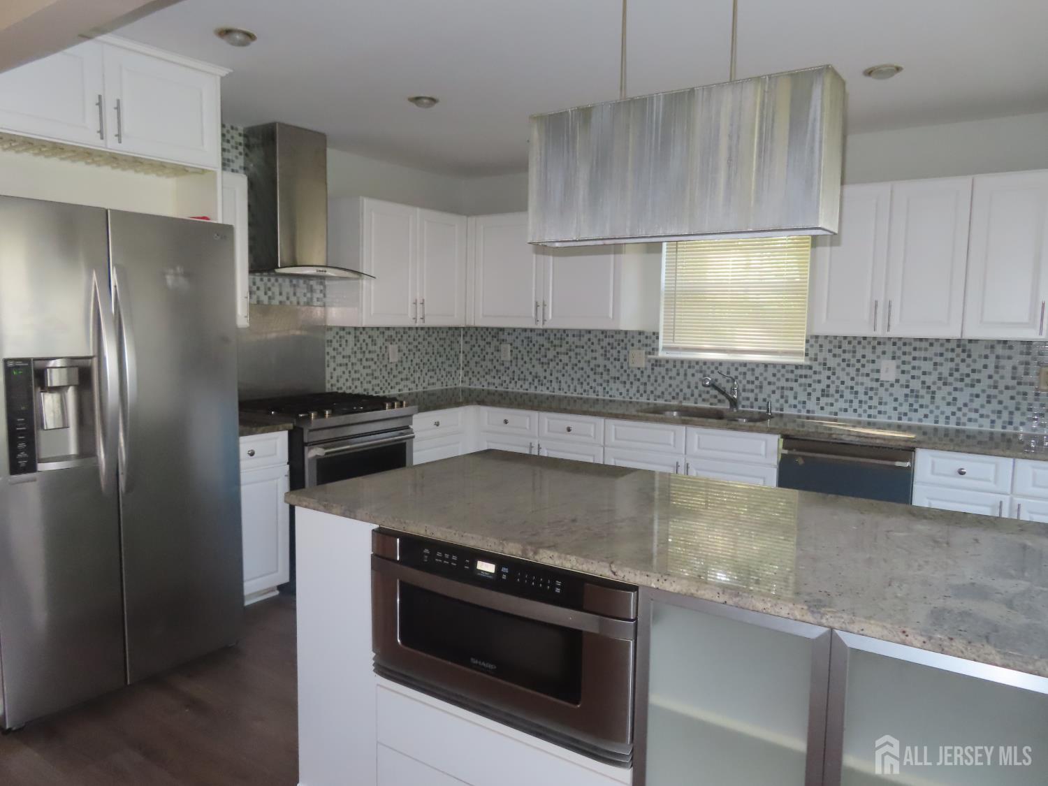107 Amy Drive North Brunswick NJ 08902