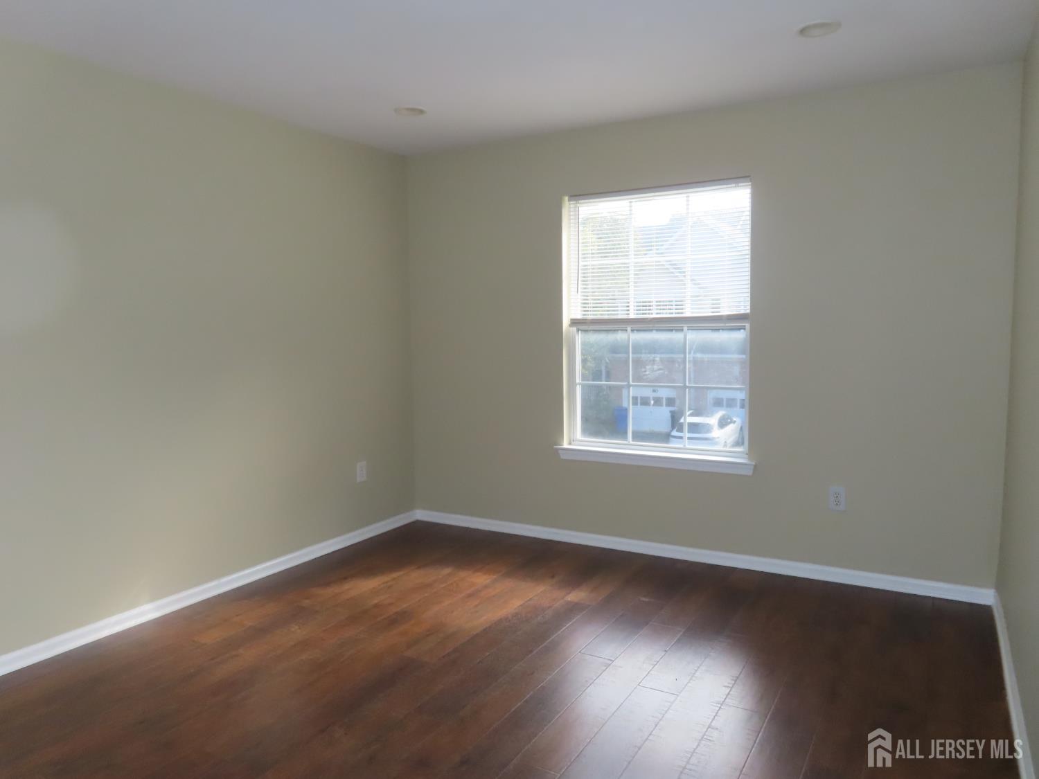 107 Amy Drive North Brunswick NJ 08902