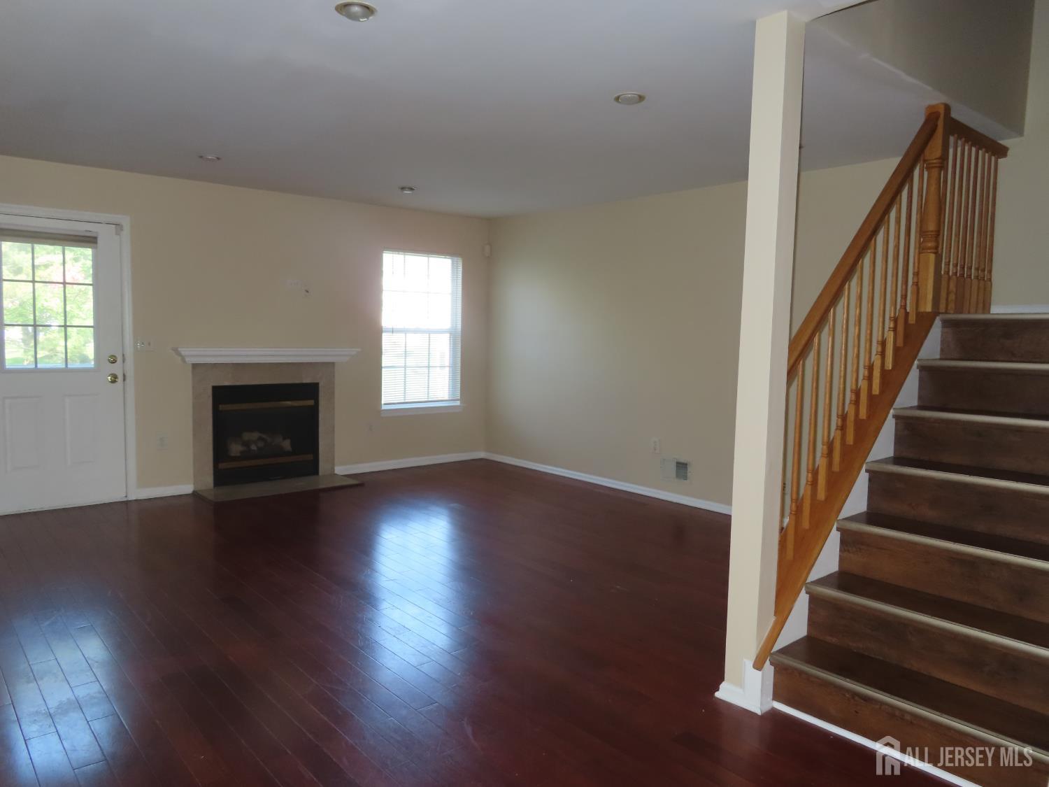 107 Amy Drive North Brunswick NJ 08902