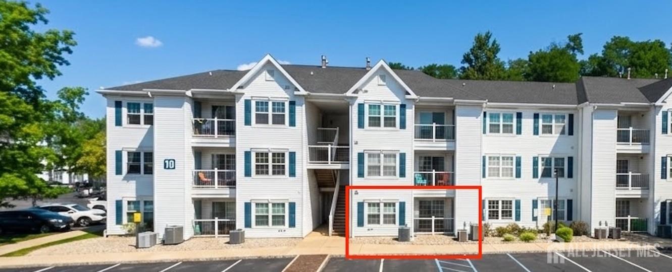 1013 Waterford Drive Edison NJ 08817