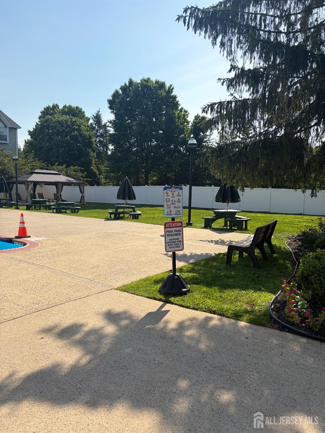 215 Prestwick Way Edison NJ 08820