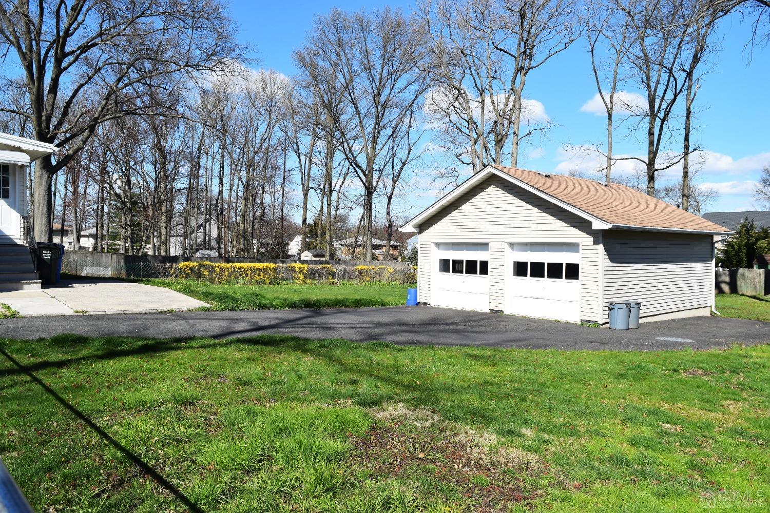 80 Dewey Avenue Colonia NJ 07067