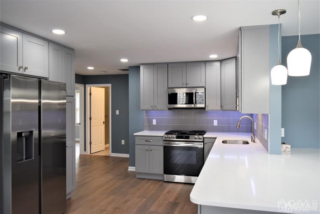 80 Dewey Avenue Colonia NJ 07067