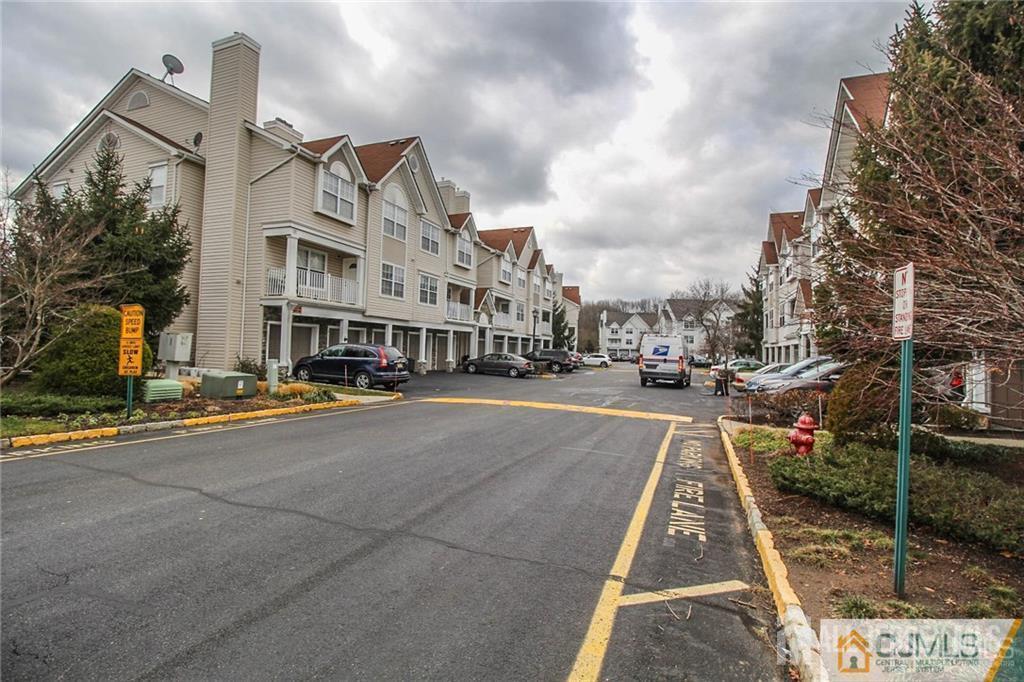 17 Prestwick Way Edison NJ 08820
